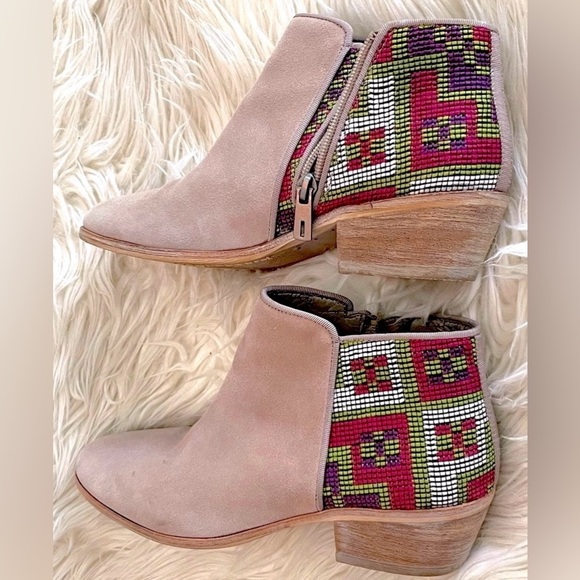 Sam Edelman Putnam Embroidered Leather Ankle Boots (7M) - Picture 1 of 16